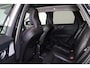 Volvo XC60 T8 Recharge AWD Ultimate Dark - Panorama/schuifdak - IntelliSafe Assist & Surround - 360º Camera - Bowers & Wilkins audio - Adaptieve LED koplampen - Verwarmde voorstoelen, stuur & achterbank - Parkeersensoren voor & achter - Elektr. bedienb. voorstoelen met geheugen - Geventileerde voorstoelen - Head up display - Draadloze tel. lader - Standkachel - Extra getint glas - 20' LMV