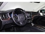 Volvo XC60 T8 Recharge AWD Ultimate Dark - Panorama/schuifdak - IntelliSafe Assist & Surround - 360º Camera - Bowers & Wilkins audio - Adaptieve LED koplampen - Verwarmde voorstoelen, stuur & achterbank - Parkeersensoren voor & achter - Elektr. bedienb. voorstoelen met geheugen - Geventileerde voorstoelen - Head up display - Draadloze tel. lader - Standkachel - Extra getint glas - 20' LMV