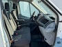 Ford Transit Ford Transit 350 2.2 TDCI Pick up Open laadbak Trekhaak Airco 3 Zitplaatsen Zwaailicht