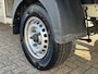 Ford Transit Ford Transit 350 2.2 TDCI Pick up Open laadbak Trekhaak Airco 3 Zitplaatsen Zwaailicht