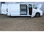 Ford E-Transit Custom 340 L2H1 'Limited' 71kWh-160kWh/218pk ELEKTRISCH ! Juni 2026, slechts 1.500km ! Trekgewicht 2.300kg. Autm. airco, stoel-, stuur-, spiegel- en voorraamverw., navigatie, telefoonvoorb., 3-zits, lane- en side assist, 360gr. camera etc.