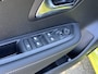 Peugeot 208 1.2 Hybrid 110 PK Allure | Automaat | | Hybride Elektrisch rijden met Automaat | Navigatie | Parkeercamera | draadloze telefoonlader | Stoelverwarming | LED Verlichting | Apple Carplay/Android Auto | Trekhaak |