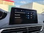 Peugeot 5008 1.2 PureTech Blue Lease Premium 7 Persoons | Zie foto's | Trekhaak | APK TOT 04-03-2027 | Cruise control | Climate control