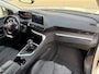 Peugeot 5008 1.2 PureTech Blue Lease Premium 7 Persoons | Zie foto's | Trekhaak | APK TOT 04-03-2027 | Cruise control | Climate control