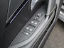 Peugeot 208 1.2 Hybrid 110 e-DCS6 GT | Automaat | Carplay | 360* Camera | Navi | Cruise | 17" LMV |
