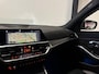 BMW 3-Serie Touring 320e xDrive M-pakket PANO KEYLESS CAM