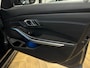 BMW 3-Serie Touring 320e xDrive M-pakket PANO KEYLESS CAM