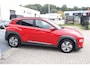 Hyundai Kona Electric EV Fashion 64 kWh NL Auto/Apple carplay/Warmtepomp/Achteruitrijcamera/Lane assist/Adaptieve cruise control/Dodehoek assistent/DAB
