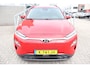 Hyundai Kona Electric EV Fashion 64 kWh NL Auto/Apple carplay/Warmtepomp/Achteruitrijcamera/Lane assist/Adaptieve cruise control/Dodehoek assistent/DAB