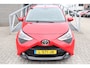 Toyota Aygo 1.0 VVT-i x-joy Automaat Nederlandse auto/Apple carplay/Achteruitrijcamera/Climate control/DAB Radio/Licht metalen velgen