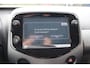 Toyota Aygo 1.0 VVT-i x-joy Automaat Nederlandse auto/Apple carplay/Achteruitrijcamera/Climate control/DAB Radio/Licht metalen velgen
