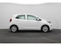 Kia Picanto 1.0 DPi DynamicLine | Achterbank in delen neerklapbaar | Achteruitrijcamera | Airco