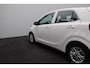 Kia Picanto 1.0 DPi DynamicLine | Achterbank in delen neerklapbaar | Achteruitrijcamera | Airco