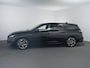 Peugeot 308 SW 1.2 Hybrid 136 e-DCS6 Allure | Achterbank in delen neerklapbaar | Achteruitrijcamera | Bluetooth telefoonvoorbereiding