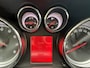 Opel Astra 1.4 Turbo Cosmo / bj.2011 / kleur: wit / 5 deurs / navigatie / trekhaak / sportvelgen / APK 03/2027 / NAP 259731 km.