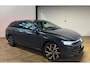 Volkswagen Golf 1.5 eTSI Life PANO 360' SFEER'