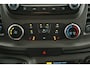 Ford Transit 2.0 TDCI 170PK L2H2 | 3500KG Trekgew. | Trekhaak | Airco | Cruise | Camera | Carplay | 3 Zits