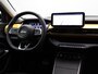 Jeep Avenger 1st Edition 54 kWh SOH 95% | Stoelverwarming | Camera | Parkeersensoren Voor en Achter | Apple Carplay/Android Auto