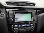 Nissan Qashqai 1.2 N-Connecta (PANORAMADAK, NAVIGATIE, 360 CAMERA, GETINT GLAS, SPORTSTOELEN, CRUISE, TREKHAAK, NIEUWSTAAT)