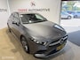 Mercedes-Benz A-klasse 160 Business Solution Luxury AMG