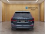 Volvo XC60 2.0 T6 Plug-in hybrid AWD Ultra Dark | Luchtvering | Trekhaak | Harman Kardon | Panoramadak | Stoel + Stuur Verwarming | 360 Camera |