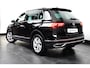 Volkswagen Tiguan Elegance eHybrid 245PK | Trekhaak | Camera | SOH 100% |