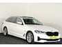 BMW 5-Serie Touring 530e xDrive Business Edition Plus Navi / Cruise / HUD / Panorama / Carplay