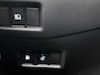 Toyota C-HR / C-HR+ 2.0 Hybrid Style Bi-Tone 184 PK | Stoel + Stuur + Voorruit verwarming | BEARLOCK | Dealer Onderhouden | Full LED | SL 30