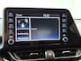 Toyota C-HR / C-HR+ 2.0 Hybrid Style Bi-Tone 184 PK | Stoel + Stuur + Voorruit verwarming | BEARLOCK | Dealer Onderhouden | Full LED | SL 30