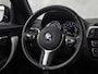 BMW 1-Serie 118i M Sport High Executive Automaat (VIRTUAL COCKPIT, M PAKKET, NAVIGATIE, LEDER, SPORTSTOELEN, STOELVERWARMING, CRUISE, NIEUWE APK, NIEUWSTAAT)
