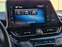 Toyota C-HR / C-HR+ 1.8 Hybrid Dynamic Cruise! Line Assist! Acc! Camera! Stoelverwarming! Navi! Dab! Airco! Automaat! Mistlampen!