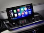 Audi Q5 55 TFSI e S-Line Edition Competition (LUCHTVERING, PANORAMADAK, SFEERVERLICHTING, BANG&OLUFSEN, CAMERA, APPLE CARPLAY)