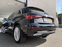 Audi A3 Sportback 30 TFSI Advanced edition automaat Airco - Apple carplay - Cruise control - Navigatie - Parkeersensor achter - Draadloze telefoonlader - Led verlichting - Radio - Start/stop systeem - Stuur leder - Stuur multifunctioneel - Dakspoiler - Centrale vergrendeling met afstandsbediening