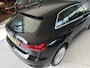 Audi A3 Sportback 30 TFSI Advanced edition automaat Airco - Apple carplay - Cruise control - Navigatie - Parkeersensor achter - Draadloze telefoonlader - Led verlichting - Radio - Start/stop systeem - Stuur leder - Stuur multifunctioneel - Dakspoiler - Centrale vergrendeling met afstandsbediening