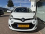 Renault Twingo 1.2 16V Authentique | cruise control | lichtmetalen velgen | tijdelijk gratis Top Afleverpakket twv Eur 695