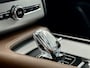 Volvo XC90 2.0 T8 | AWD | Inscription | Panoramadak | Trekhaak | Stoelventilatie | Adapt Cruise | Massagestoelen | Head-Up | Incl BTW