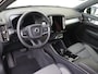 Volvo XC40 B4 Plus Dark | Trekhaak | Stoel en Stuurverwarming | Getinte Ramen |