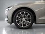 Volvo V60 2.0 B3 163pk mild hybride Momentum Business automaat, Navigatie, Clima controle, Cruise controle, Stoelverwarming, Elek ramen V/A, Pdc V/A, Xenon verlichting, Achteruitrijcamera, Elek achterklep, Nederlandse auto !! Bovag afleverpakket 695,-