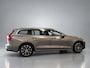 Volvo V60 2.0 B3 163pk mild hybride Momentum Business automaat, Navigatie, Clima controle, Cruise controle, Stoelverwarming, Elek ramen V/A, Pdc V/A, Xenon verlichting, Achteruitrijcamera, Elek achterklep, Nederlandse auto !! Bovag afleverpakket 695,-