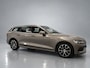Volvo V60 2.0 B3 163pk mild hybride Momentum Business automaat, Navigatie, Clima controle, Cruise controle, Stoelverwarming, Elek ramen V/A, Pdc V/A, Xenon verlichting, Achteruitrijcamera, Elek achterklep, Nederlandse auto !! Bovag afleverpakket 695,-