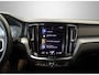 Volvo V60 2.0 B3 163pk mild hybride Momentum Business automaat, Navigatie, Clima controle, Cruise controle, Stoelverwarming, Elek ramen V/A, Pdc V/A, Xenon verlichting, Achteruitrijcamera, Elek achterklep, Nederlandse auto !! Bovag afleverpakket 695,-