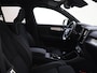 Volvo XC40 B4 Plus Black Edition | 360 Graden Camera | Panoramadak |