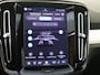 Volvo XC40 B4 Plus Black Edition | 360 Graden Camera | Panoramadak |