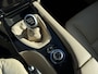BMW 5-Serie Touring 520i Business Line | Cruise | Navi | Leder | Stoelverwarming + Half elek. | Trekhaak | Bluetooth |