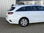 Kia Ceed Sportswagon 1.5 T-GDi MHEV DynamicLine | LED | Camera | Navi | Dealer onderhouden | Climate |