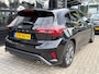 Ford Focus 1.0 Hybrid 125 PK ST Line | STUUR, STOEL EN VOORRUITVERWARMING| FULL LED| NAVIGATIE + APPLE CARPLAY/ANDROID AUTO| PARKEERSENSOREN V+A| KEYLESS START| NEDERLANDSE AUTO| EERSTE EIGENAAR| DEALER ONDERHOUDEN|
