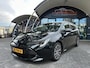 Toyota Corolla Touring Sports 2.0 Hybrid Style Trekhaak 100% Dealer Onderhouden NL-Auto