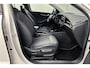 Kia Niro EV DynamicLine 64.8 kWh| S.O.H. 100% | Camera | Trekhaak | Adaptieve cruise control