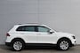 Volkswagen Tiguan 1.4 TSI ACT COMFORTLINE BUSSINESS / AUTOMAAT / 17 VELGEN /