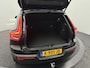Volvo XC40 Recharge P8 AWD R-Design 408PK SOH 93,3% | Trekhaak | Harman/Kardon | Camera | Stoel/Stuurverwarming